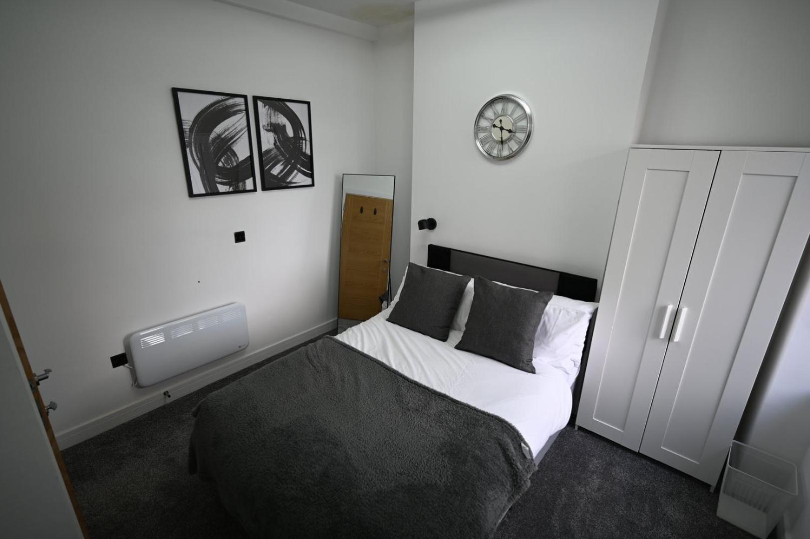 Luxury Two Bed Apartment - Cardiff City Centre Exterior photo