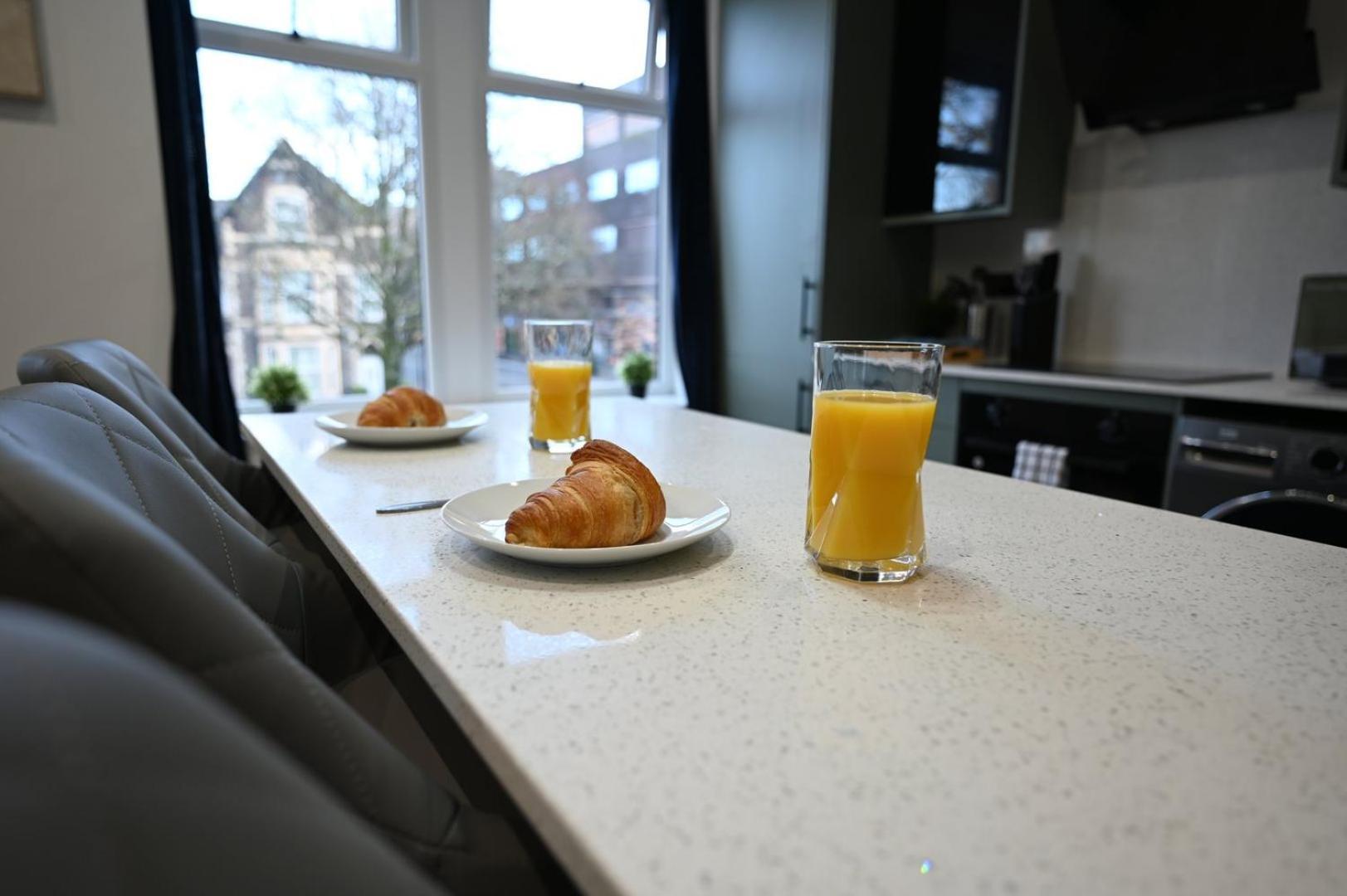 Luxury Two Bed Apartment - Cardiff City Centre Exterior photo